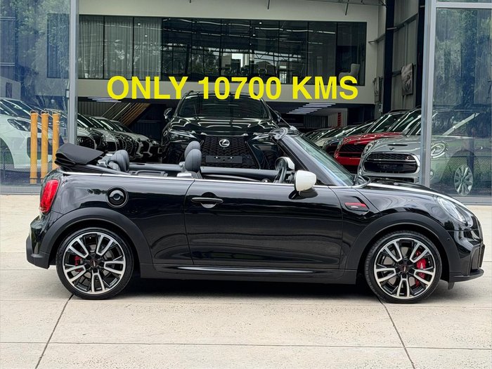2022 MINI Convertible John Cooper Works Classic