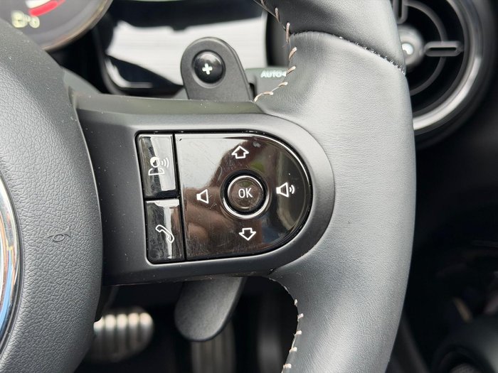 2022 MINI Convertible John Cooper Works Classic