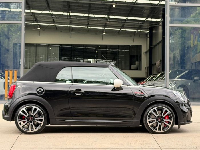 2022 MINI Convertible John Cooper Works Classic