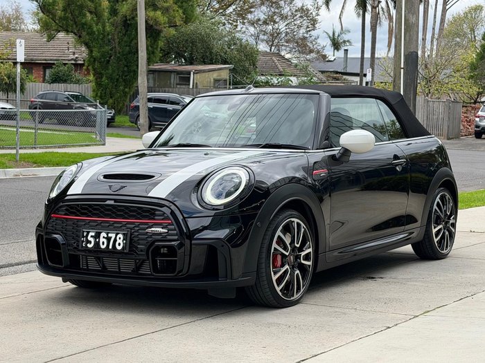 2022 MINI Convertible John Cooper Works Classic