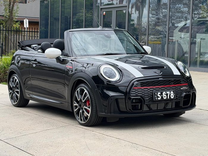 2022 MINI Convertible John Cooper Works Classic