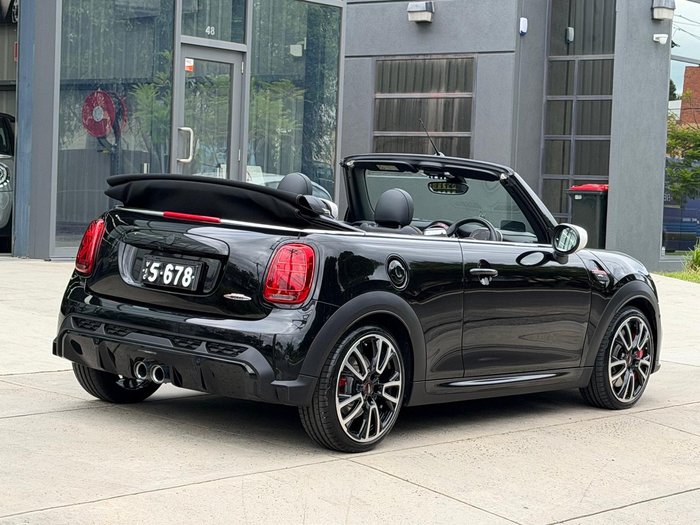 2022 MINI Convertible John Cooper Works Classic