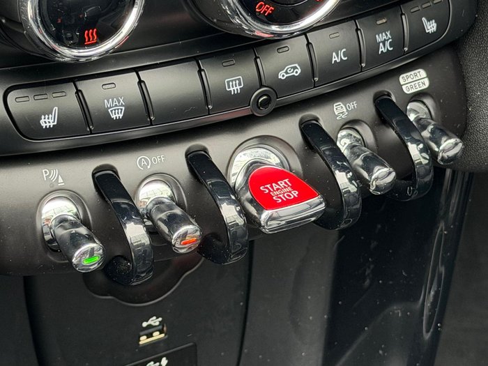 2022 MINI Convertible John Cooper Works Classic