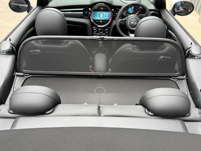 2022 MINI Convertible John Cooper Works Classic