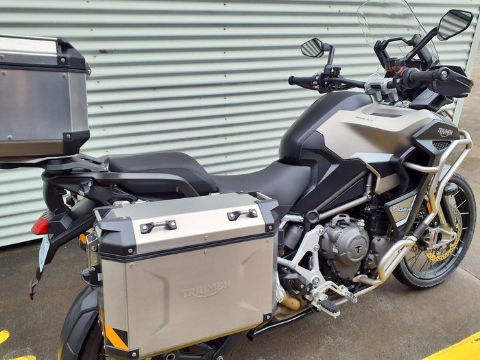 2024 Triumph Tiger 1200 Rally Explorer Tiger Gold