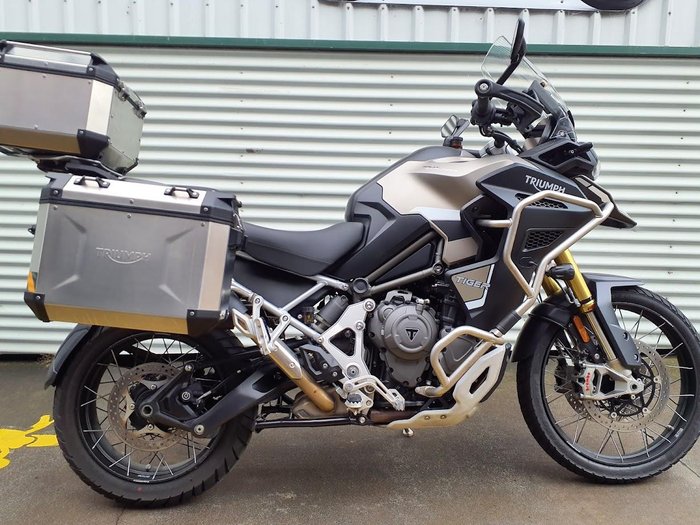 2024 Triumph Tiger 1200 Rally Explorer Tiger Gold