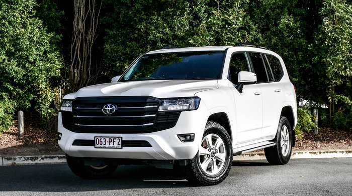 2024 Toyota Landcruiser GXL