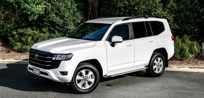 2024 Toyota Landcruiser GXL