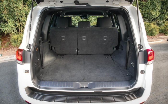 2024 Toyota Landcruiser GXL