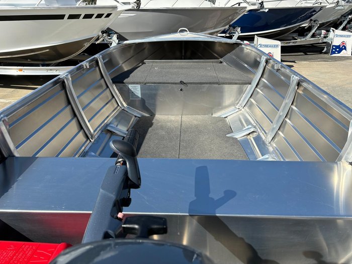 2026 QUINTREX 400 Dart