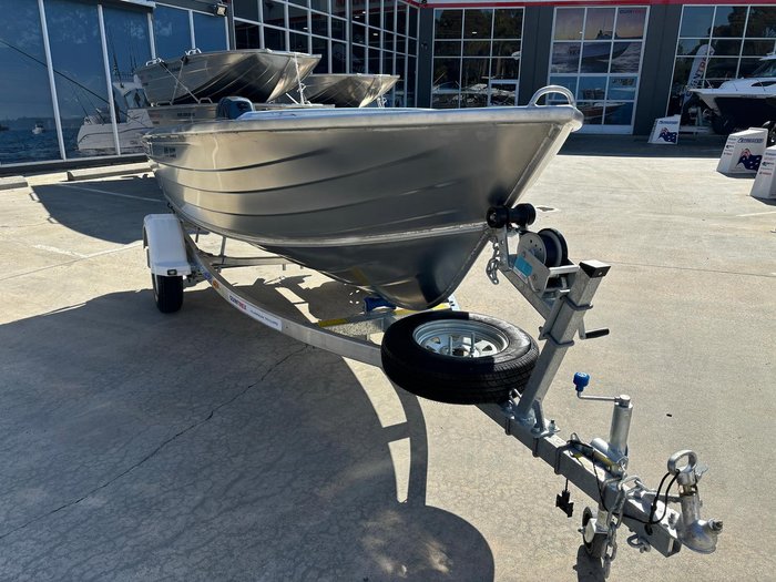 2026 QUINTREX 400 Dart