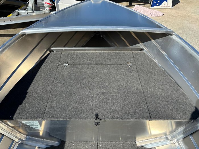 2026 QUINTREX 400 Dart