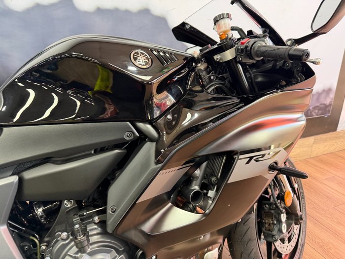 2025 Yamaha 2025 YAMAHA 655CC YZF-R7LAS Black