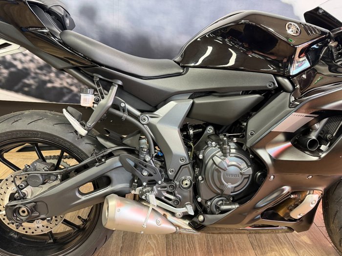 2025 Yamaha YZF-R7LA GREY