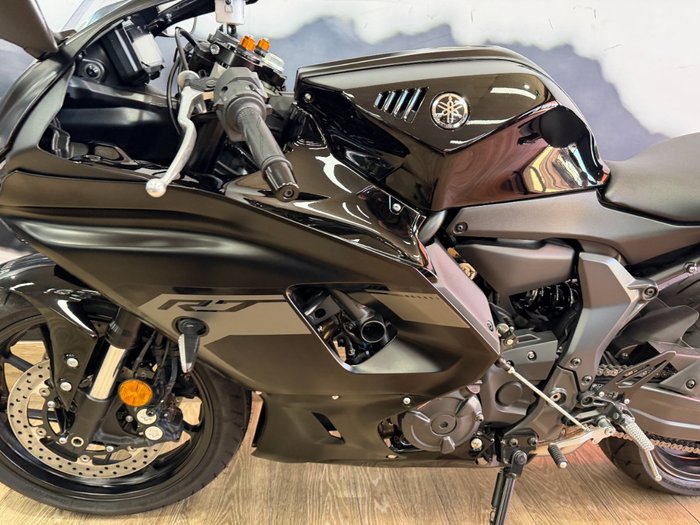 2025 Yamaha 2025 YAMAHA 655CC YZF-R7LAS GREY