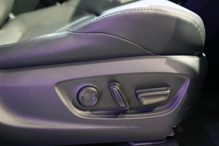 2025 Subaru Solterra AWD Touring