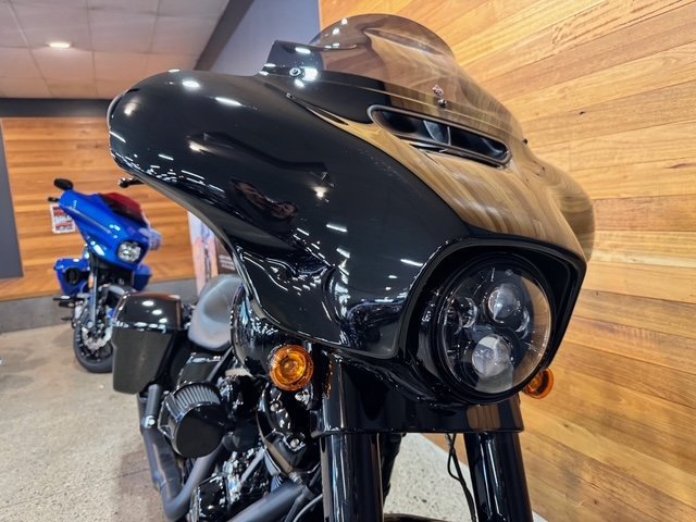 2022 HARLEY-DAVIDSON FLHXST STREET GLIDE SPL ST 117