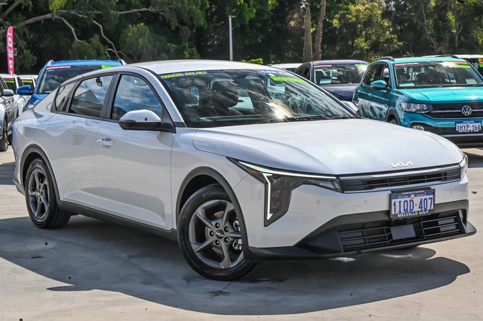 2025 Kia K4