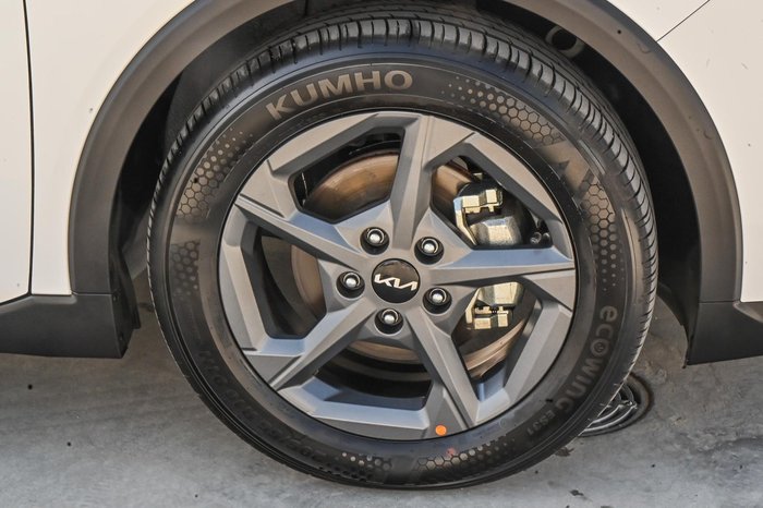 2025 Kia K4 S