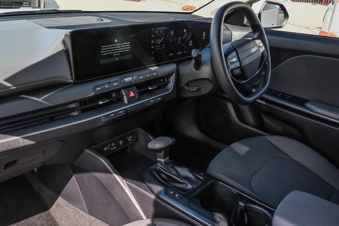 2025 Kia K4 S