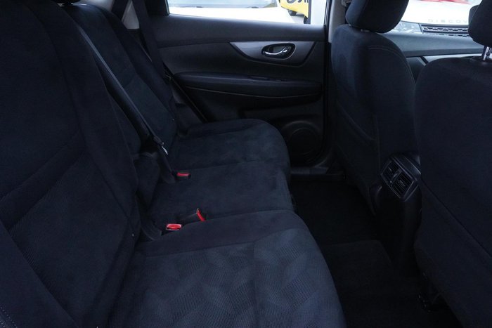 2016 Nissan X-TRAIL ST