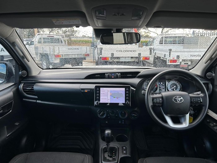 2021 Toyota Hilux SR