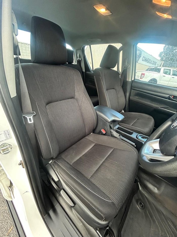 2021 Toyota Hilux SR