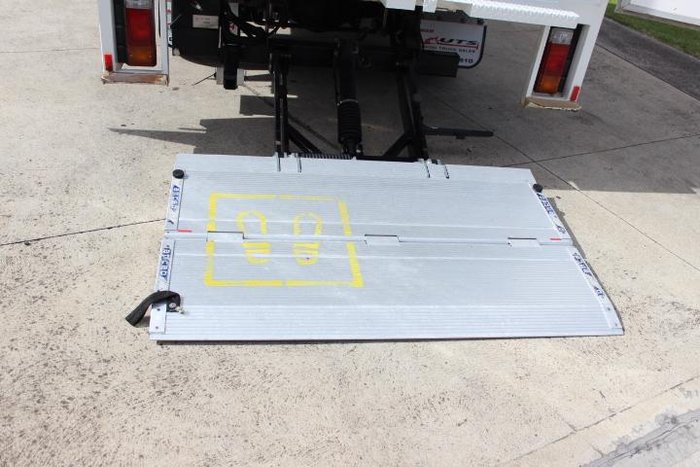 2022 Hino 300 Series 616 WHITE