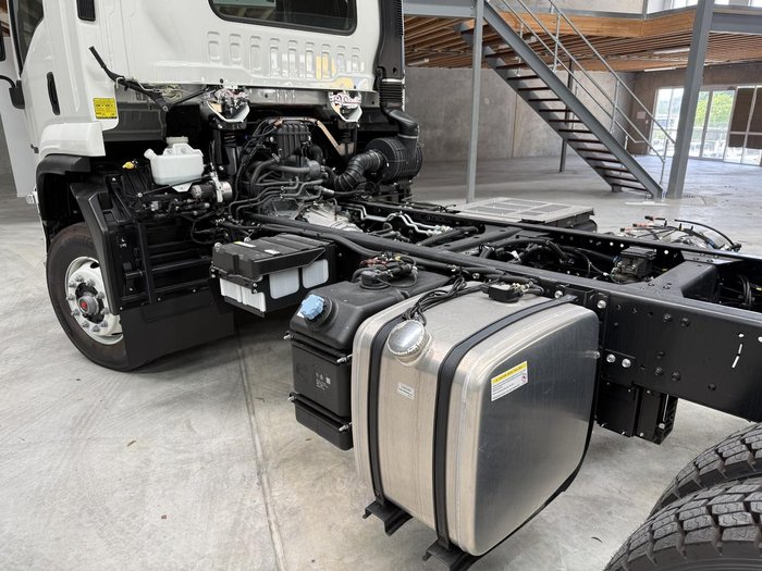 2026 Isuzu F Series FVZ 260-300 AT R46