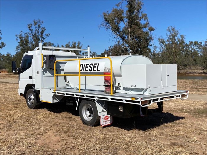 2010 Mitsubishi Canter FE85DE 4.0