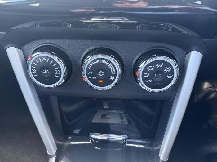 2017 Mitsubishi Lancer LS