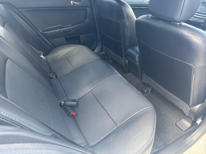 2017 Mitsubishi Lancer LS