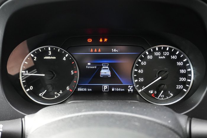 2022 Nissan Navara SL