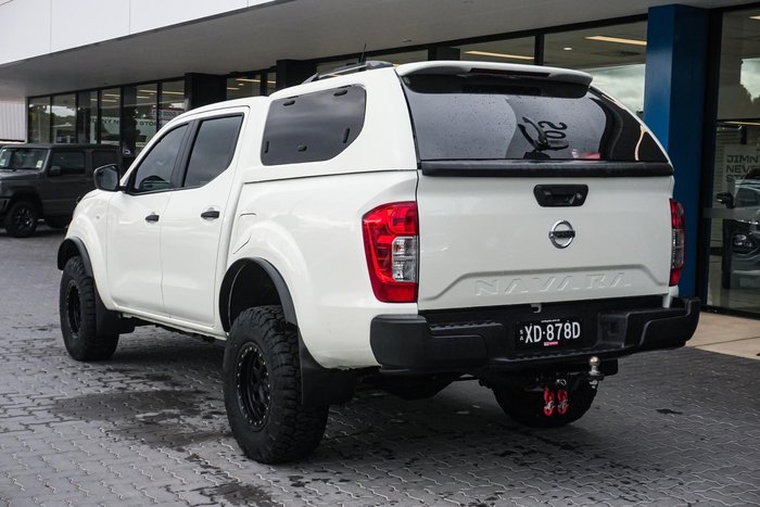 2022 Nissan Navara SL