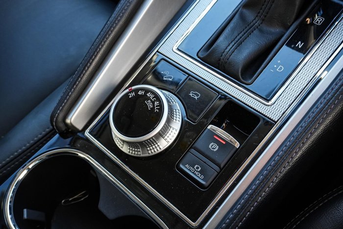 2020 Mitsubishi Pajero Sport Exceed
