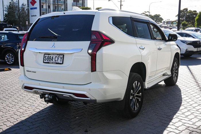 2020 Mitsubishi Pajero Sport Exceed