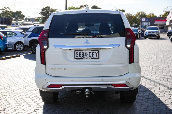 2020 Mitsubishi Pajero Sport Exceed