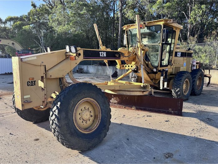 1997 Caterpillar 12H