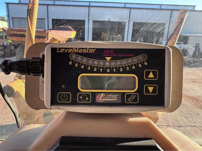 1997 Caterpillar 12H