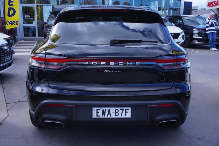 2022 Porsche Macan