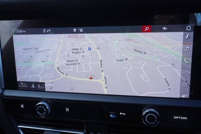 2022 Porsche Macan