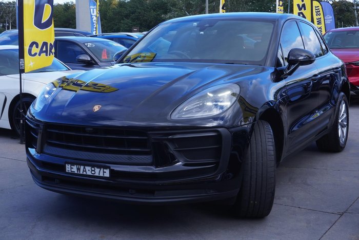 2022 Porsche Macan