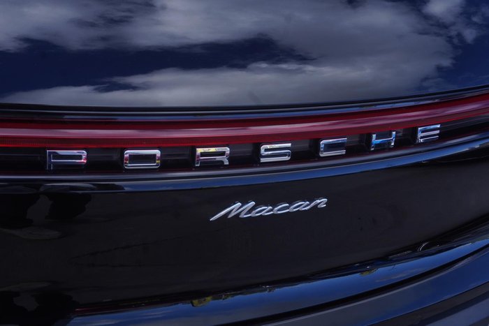 2022 Porsche Macan