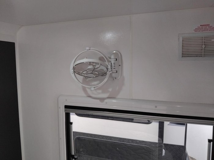 2021 New Age Caravans Manta Ray Mr19ers2 Couples Caravan