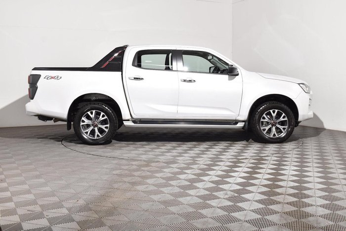 2023 Isuzu D-MAX LS-U