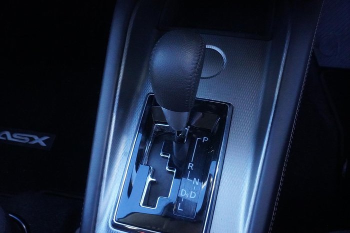 2020 Mitsubishi ASX ES