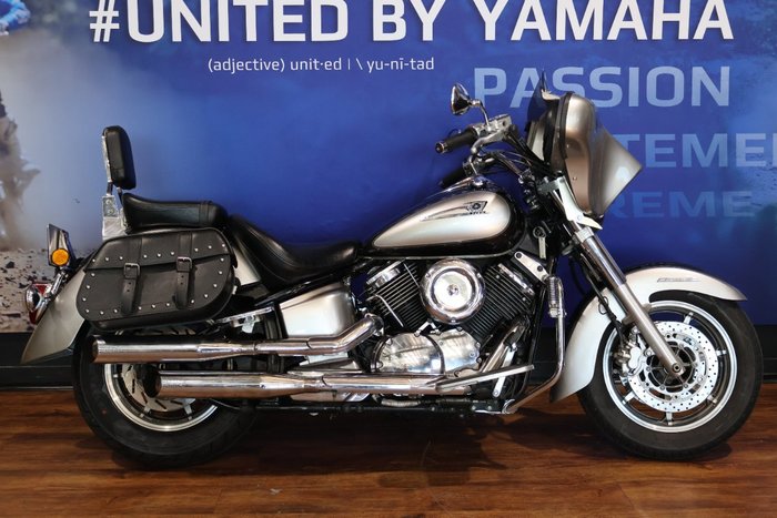 2006 Yamaha XVS1100 V-STAR CUSTOM Silver