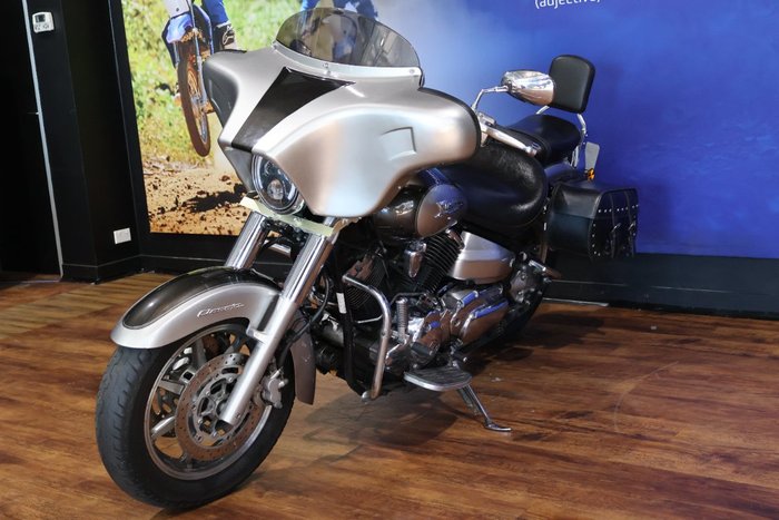 2006 Yamaha XVS1100 V-STAR CUSTOM Silver