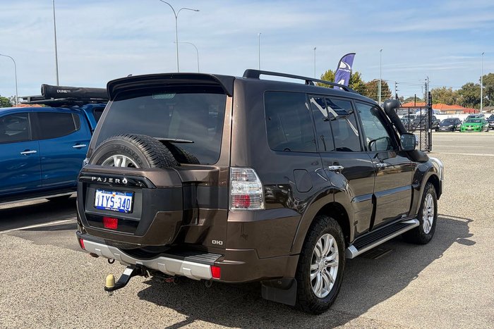2016 Mitsubishi Pajero GLX