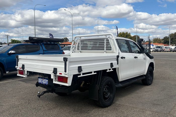 2021 Toyota Hilux SR